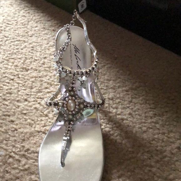 Shoes - Picture 3 of 4